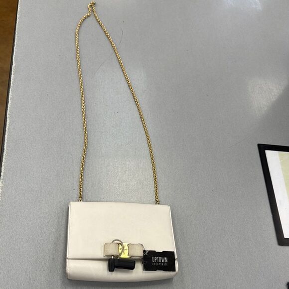 Ferragamo crossbody - Picture 1 of 12